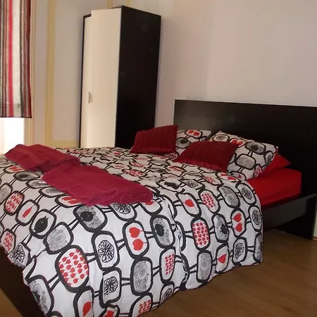 Vendégház Diamond *